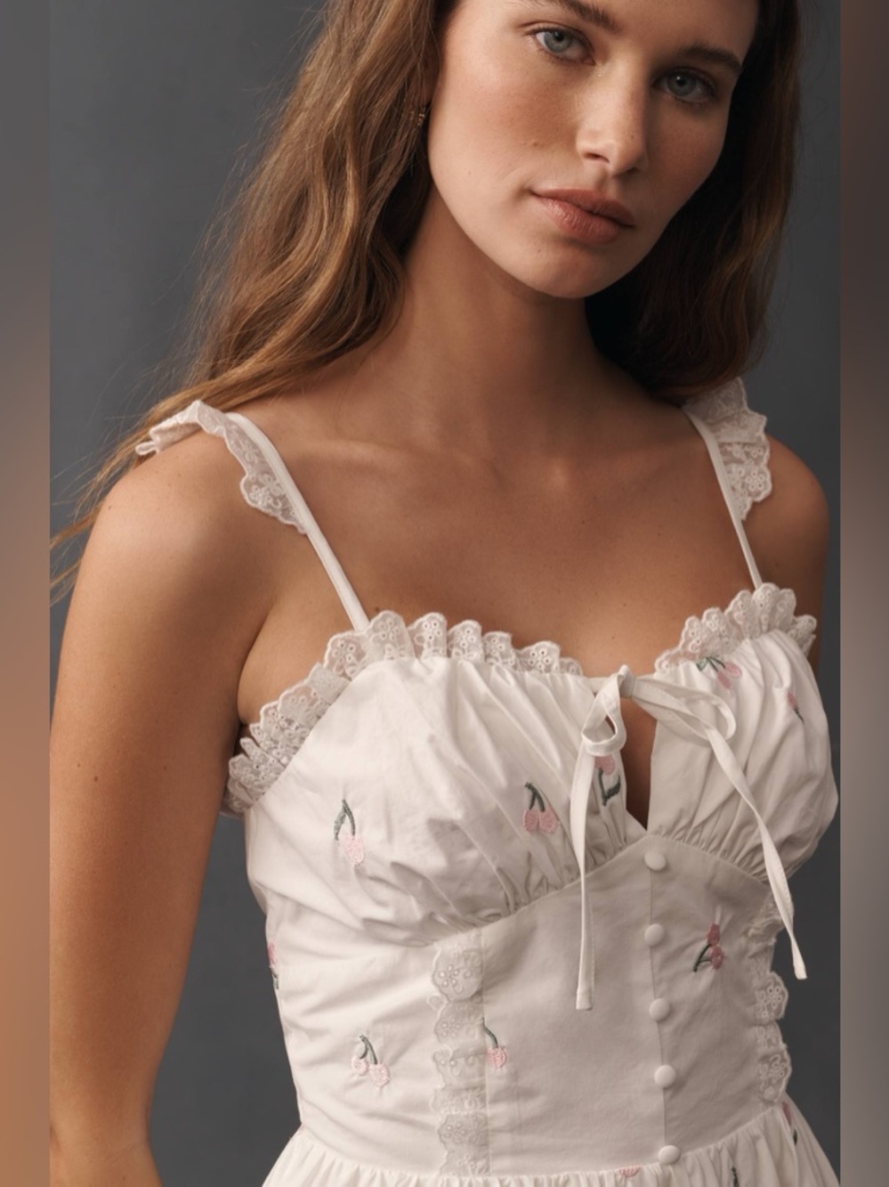 Jacquie The Label Cherie Waisted Midi Dress in White Floral Size S NWT - Picture 3 of 9